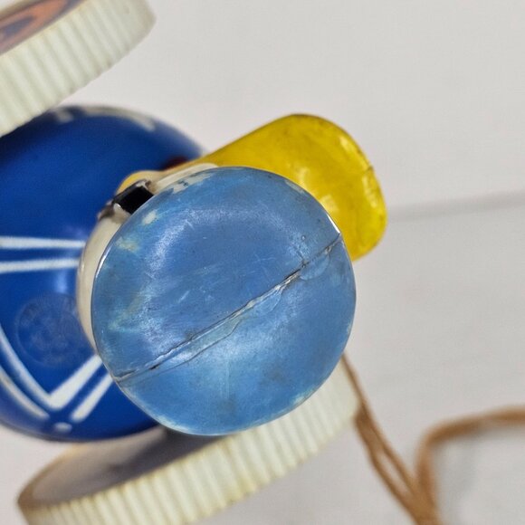 Vintage Donald Duck Pull Toy By Marx Toys With Rolling Wheels - Picture 10 of 11